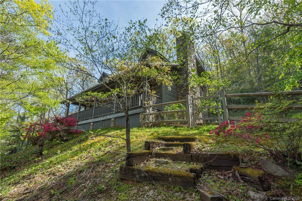 12 Woods Road Fairview NC 28730