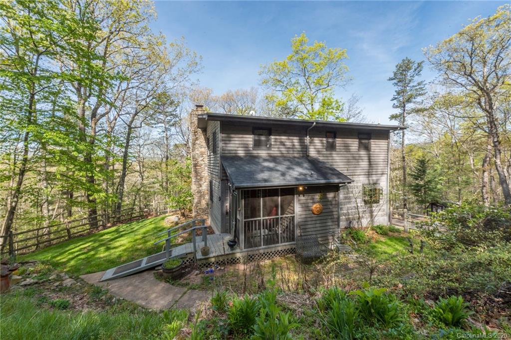 12 Woods Road Fairview NC 28730