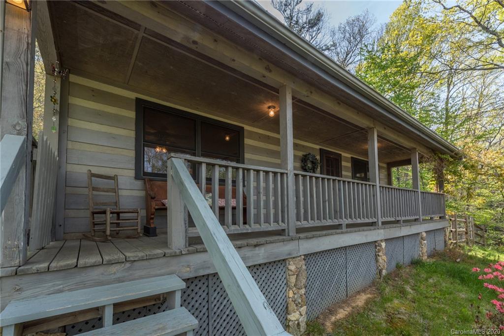 12 Woods Road Fairview NC 28730