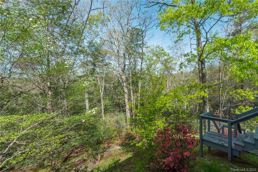 12 Woods Road Fairview NC 28730
