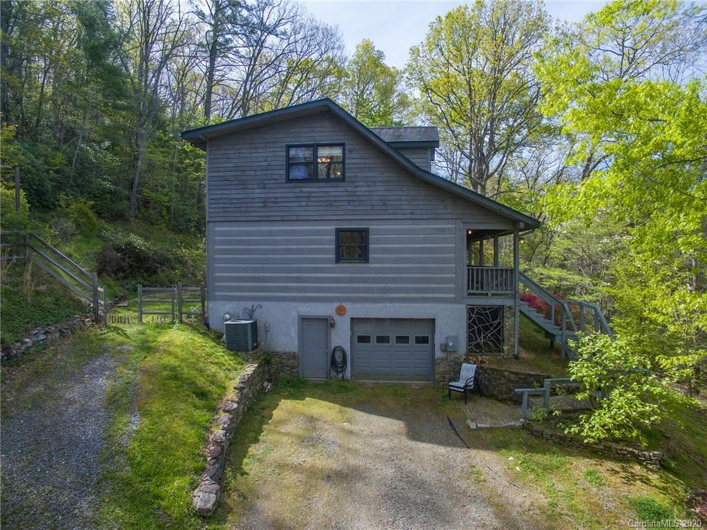 12 Woods Road Fairview NC 28730
