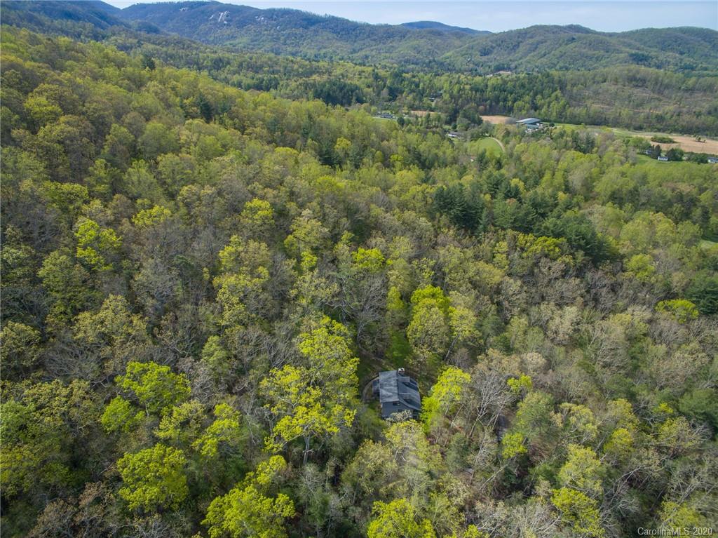 12 Woods Road Fairview NC 28730