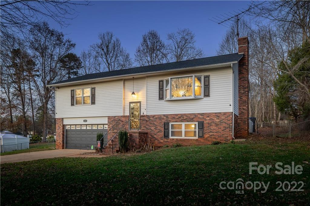 4348 Vine Arbor Drive Hickory NC 28602