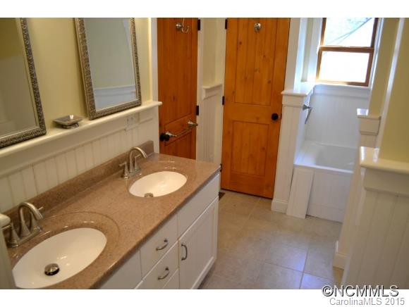 24 Blalock Avenue Asheville NC 28803