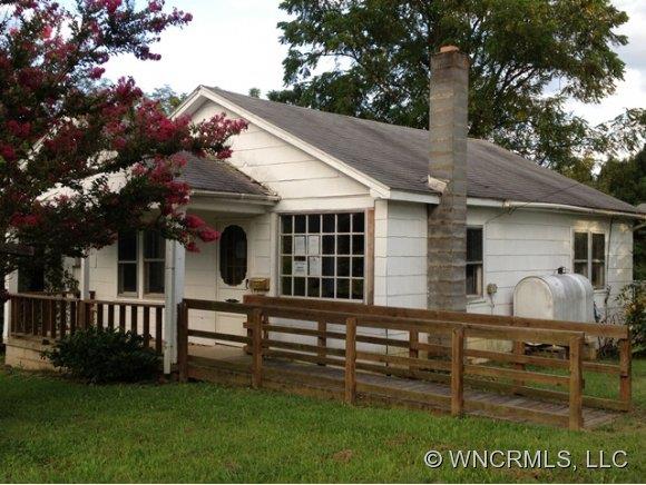 64 Israel Road Canton NC 28716