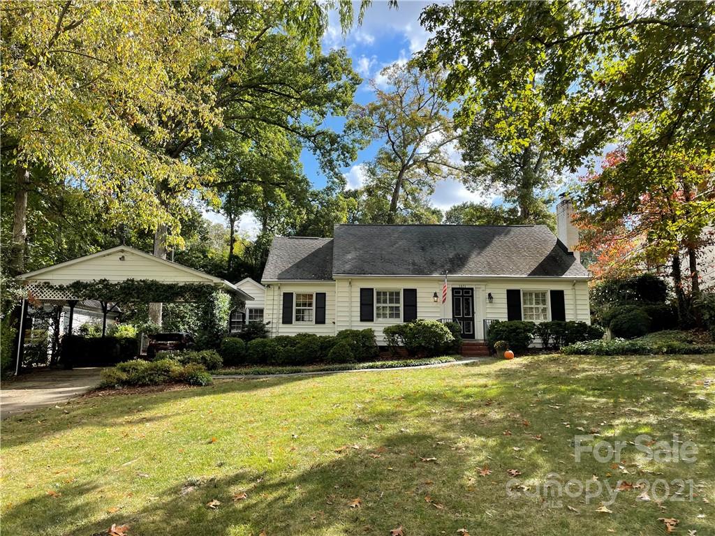 1971 Ferncliff Road Charlotte NC 28211