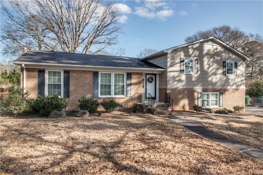 114 Chanticleer Court Charlotte NC 28214