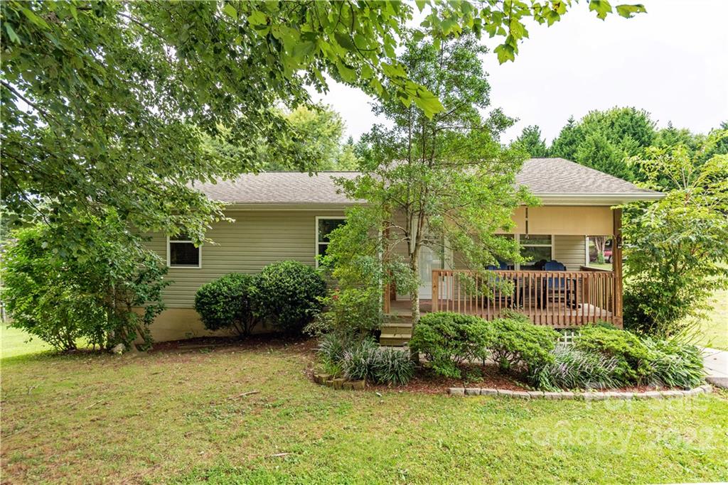 6 Kendrick Court Flat Rock NC 28731