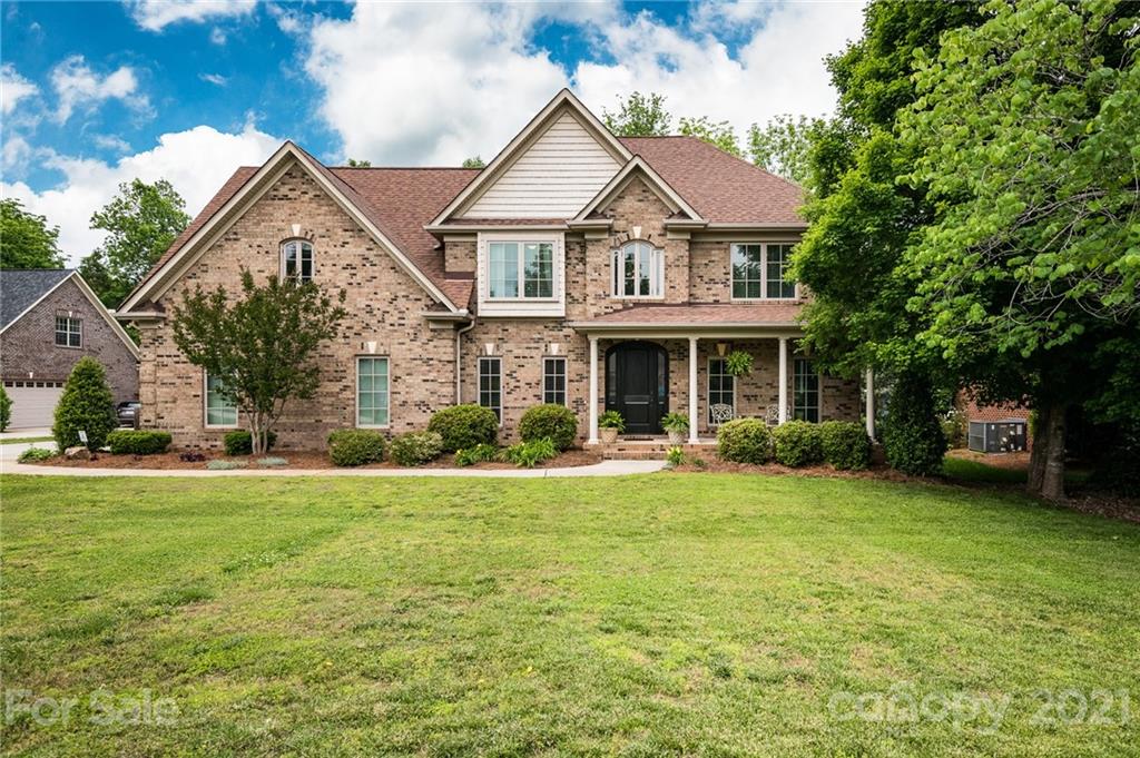 2670 Willis Drive Harrisburg NC 28075