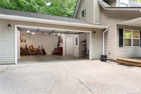 314 Paint Fork Road Barnardsville NC 28709