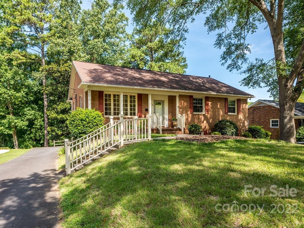 6742 Lancer Drive Charlotte NC 28226