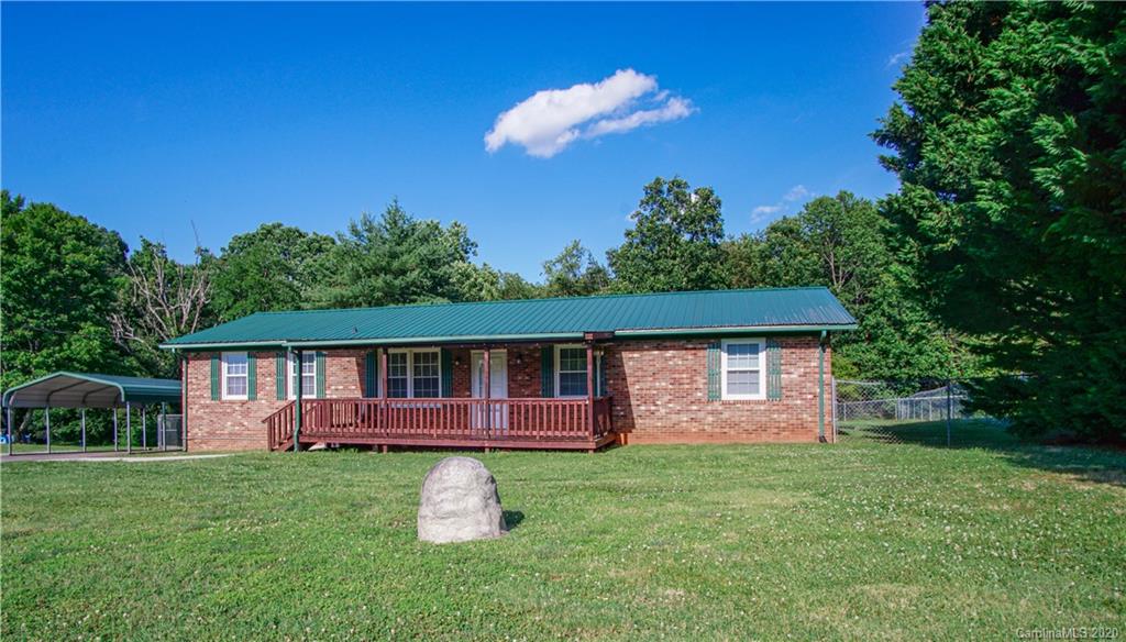 2325 6th Street Se Hickory NC 28602