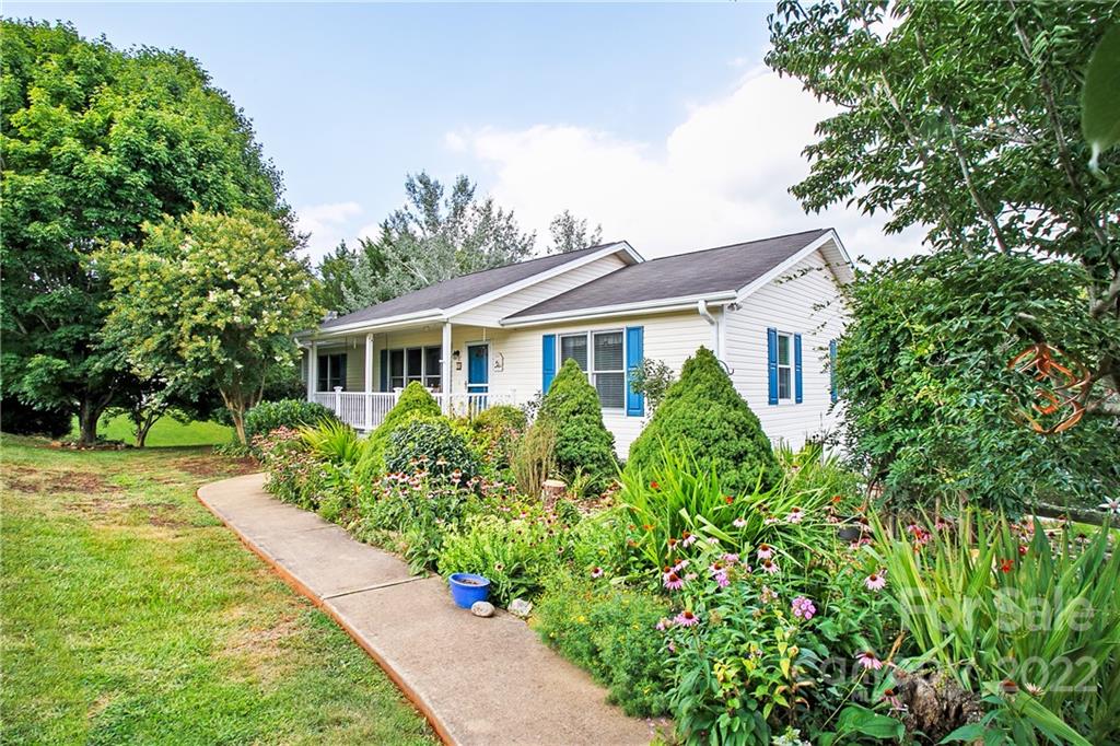 16 Ryan Lane Weaverville NC 28787