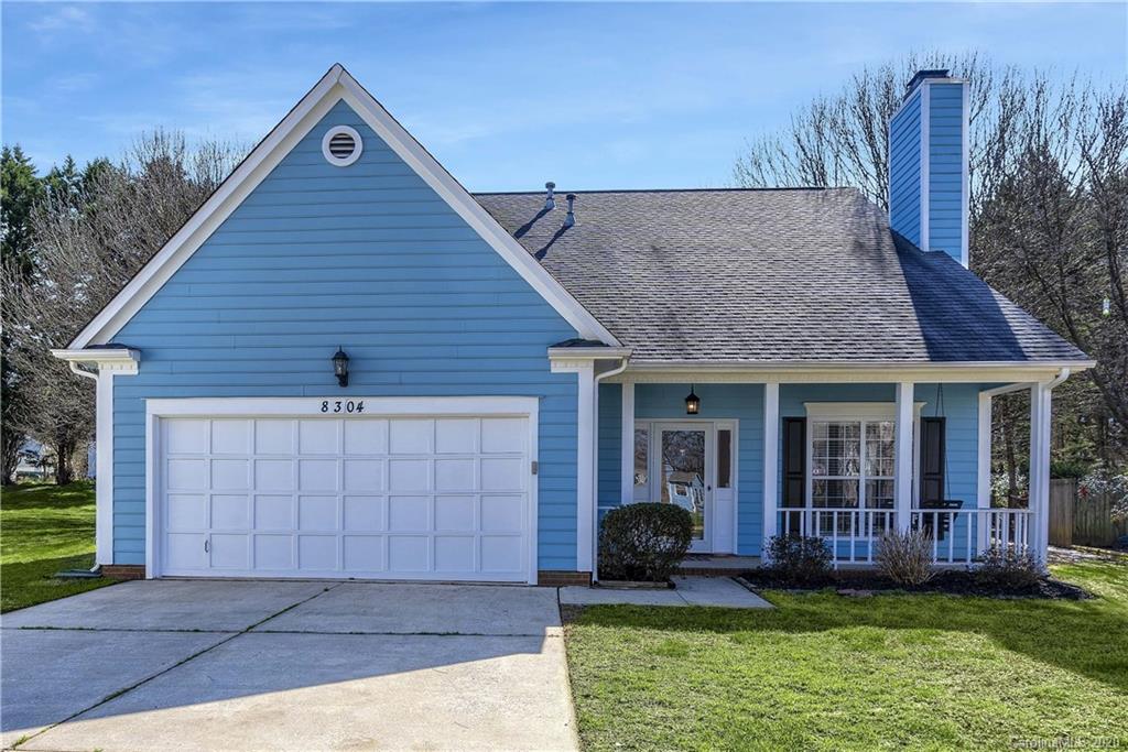 8304 Gidleigh Court Charlotte NC 28216