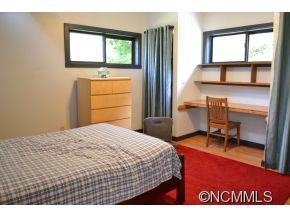 59 Pinecroft Road Asheville NC 28804