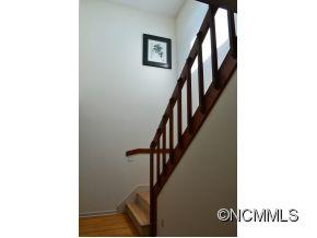 59 Pinecroft Road Asheville NC 28804