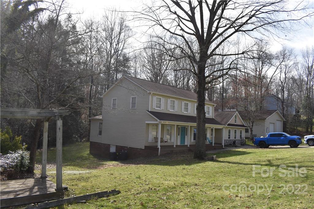 84 Lakeview Drive Marion NC 28752