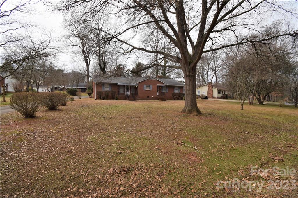 311 Eastwood Drive Mount Holly NC 28120