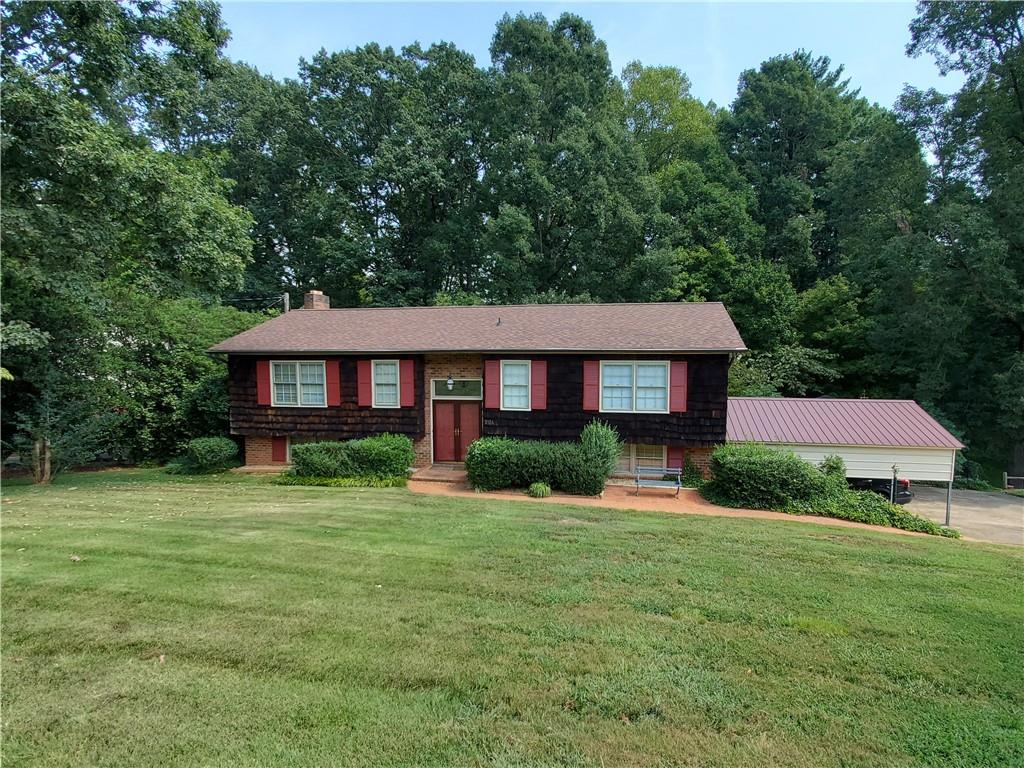 2154 Frye Avenue Hickory NC 28602