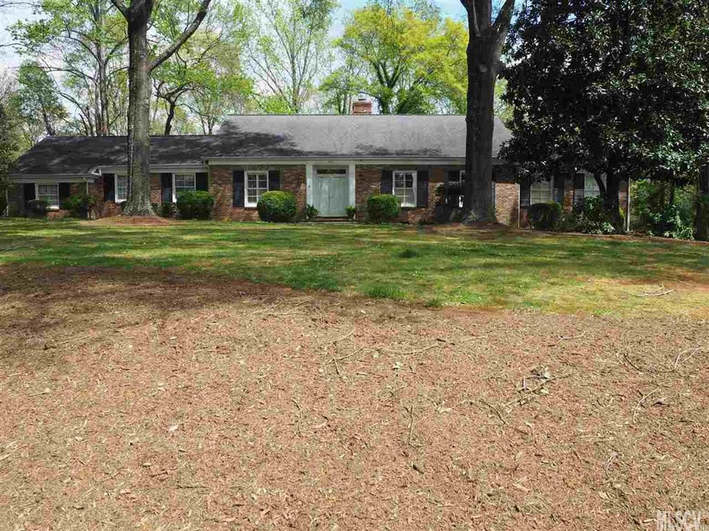 984 19th Avenue NW Hickory NC 28601
