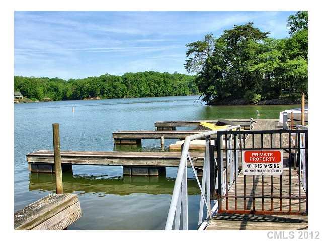 7449 Rock Island Road Charlotte NC 28278