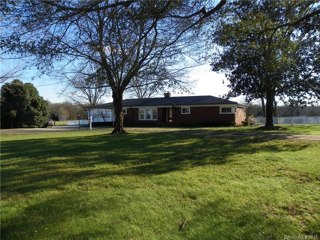 3015 Stallings Road Harrisburg NC 28075