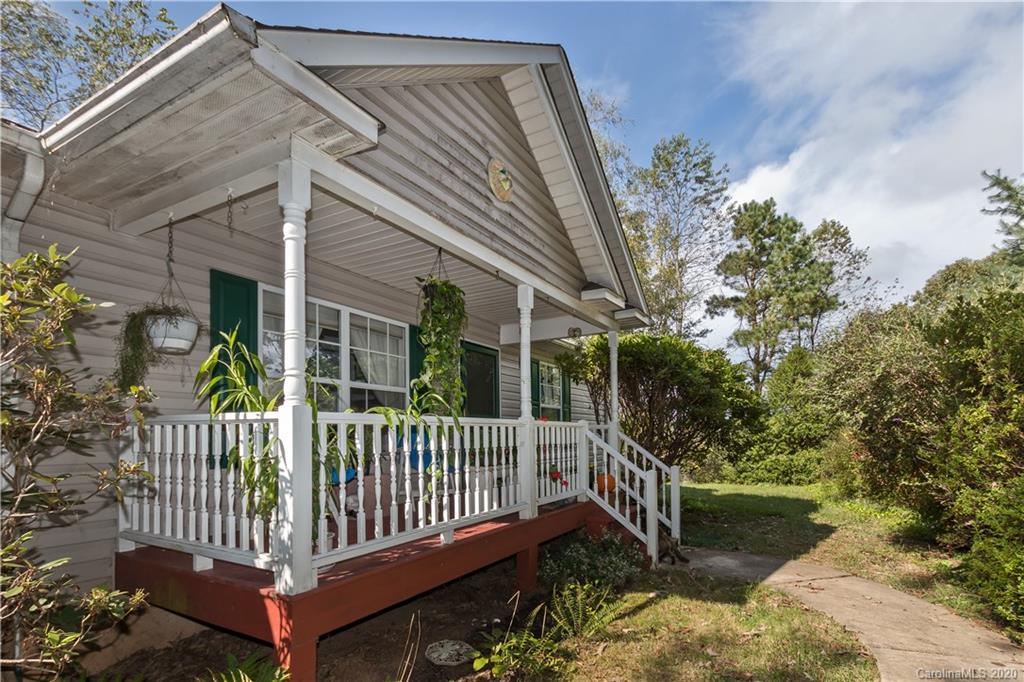 12 Stepp Haven Way Leicester NC 28748