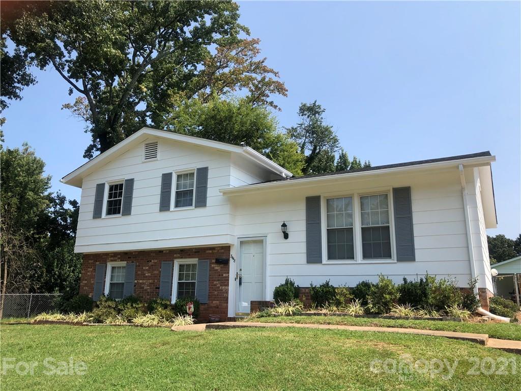3448 Crenshaw Court Charlotte NC 28216