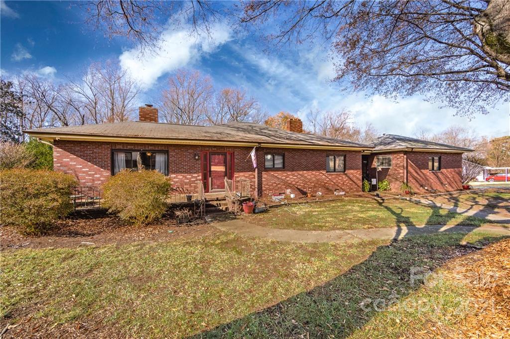 208 Goodman Circle NE Concord NC 28025