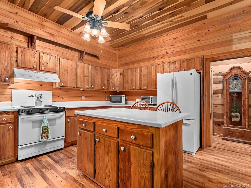 100 Tsali Drive Waynesville NC 28785