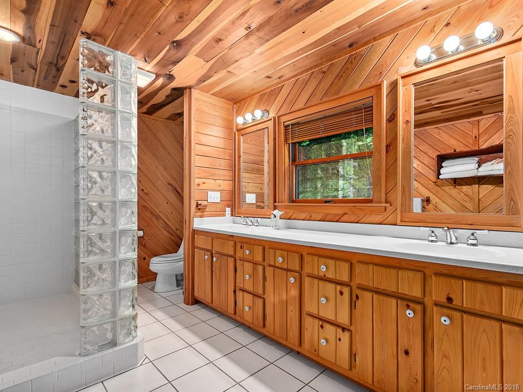 100 Tsali Drive Waynesville NC 28785