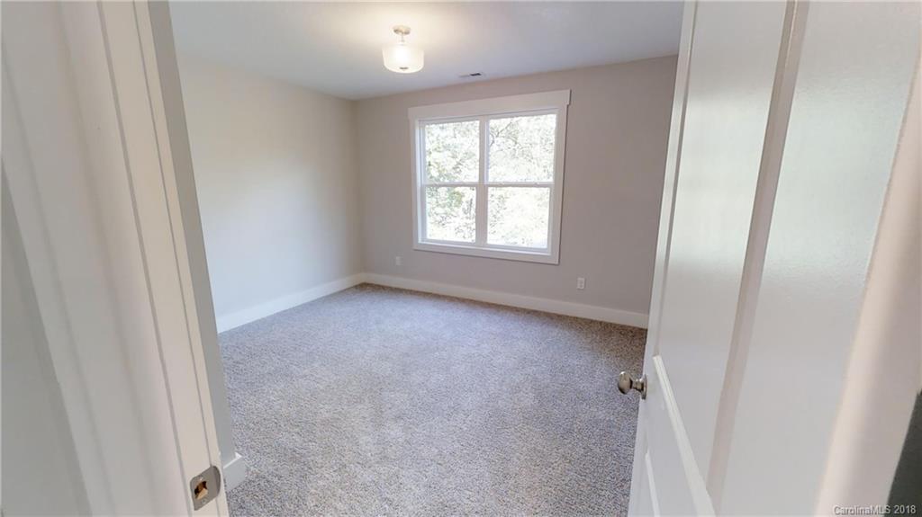 134 Shelburne Road Asheville NC 28806