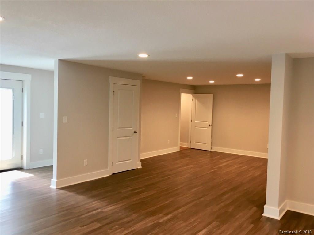 134 Shelburne Road Asheville NC 28806