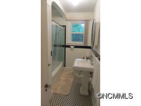 18 Fairway Drive Asheville NC 28805