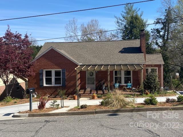 110 Waightstill Street Morganton NC 28655