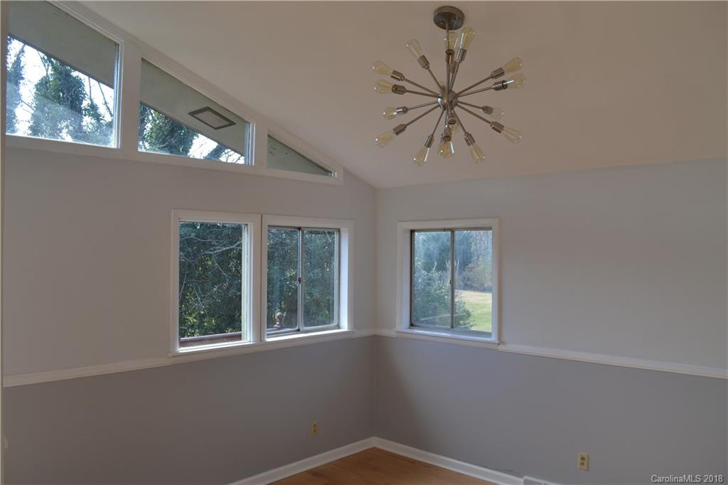 100 Dogwood Grove Asheville NC 28805