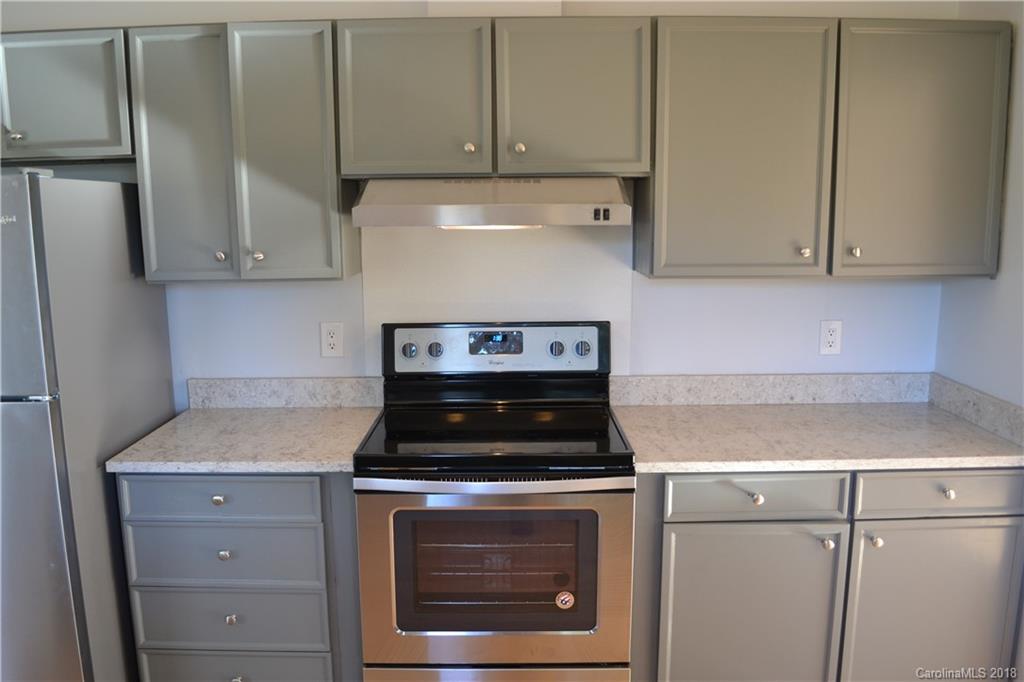 100 Dogwood Grove Asheville NC 28805