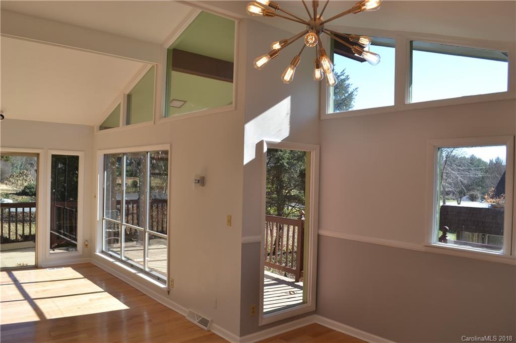 100 Dogwood Grove Asheville NC 28805