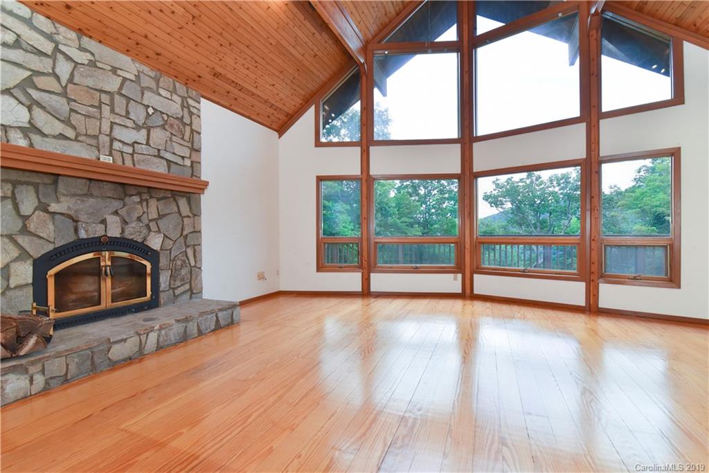 6 Orchard Knob Lane Black Mountain NC 28711