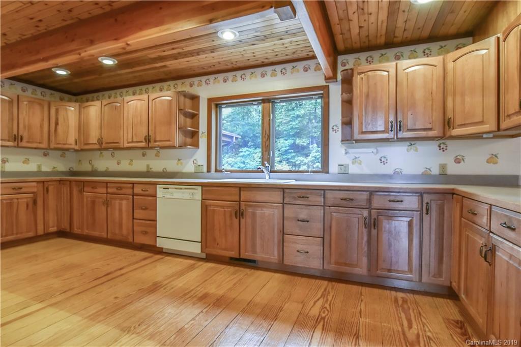 6 Orchard Knob Lane Black Mountain NC 28711