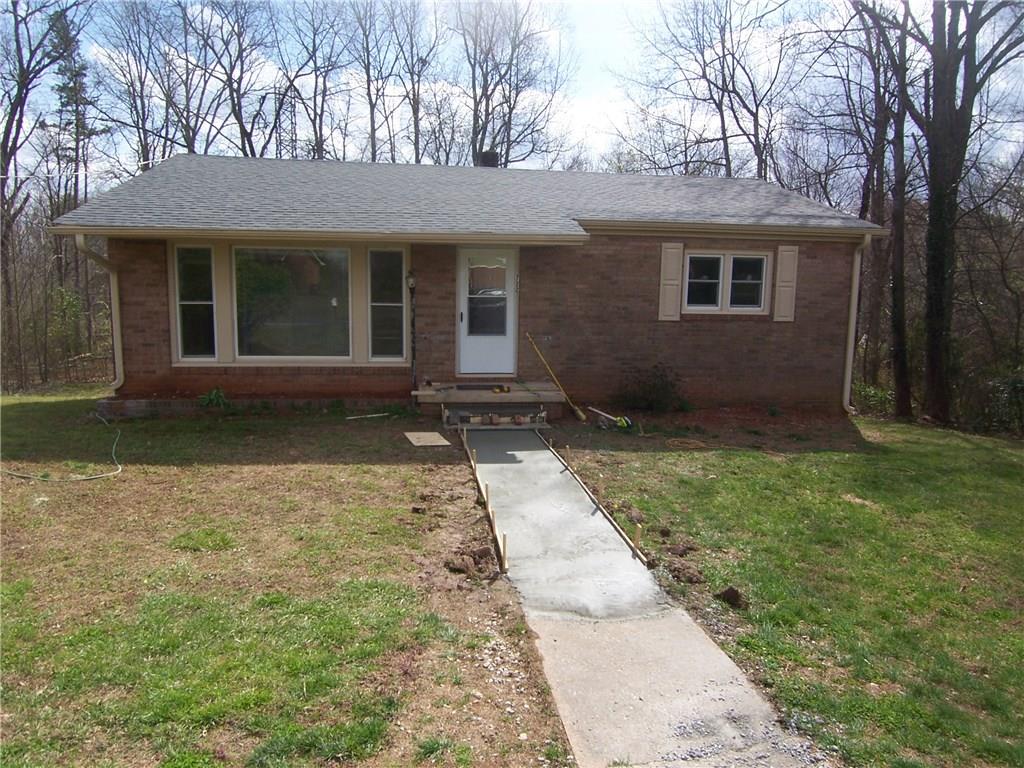 722 15th Avenue Circle SE Hickory NC 28602