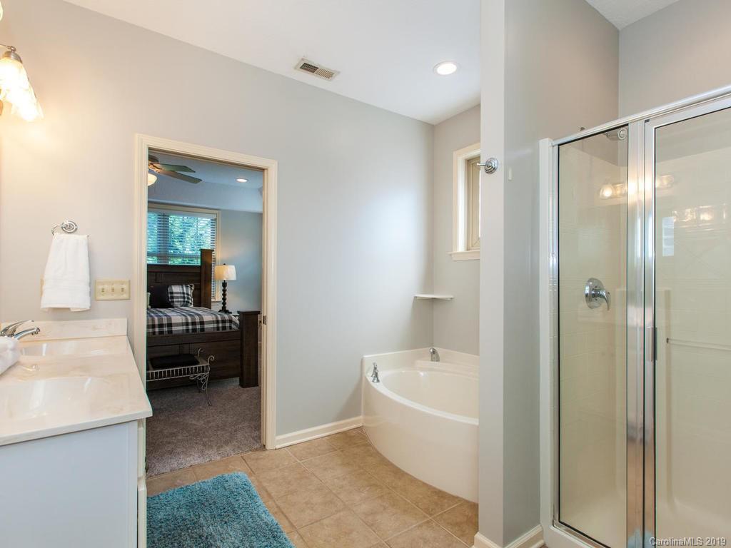 79 Driftstone Circle Arden NC 28704