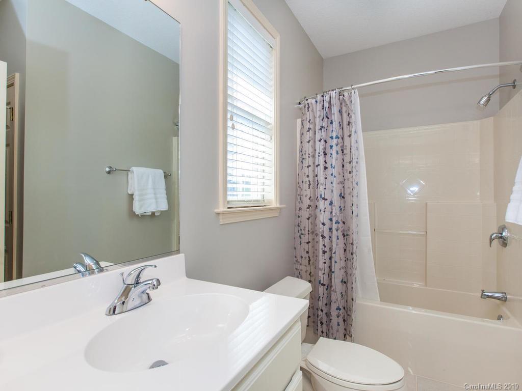 79 Driftstone Circle Arden NC 28704