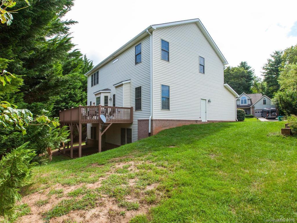 79 Driftstone Circle Arden NC 28704