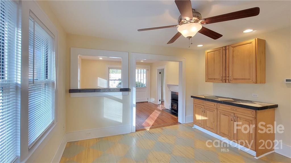 524 Caribou Road Asheville NC 28803