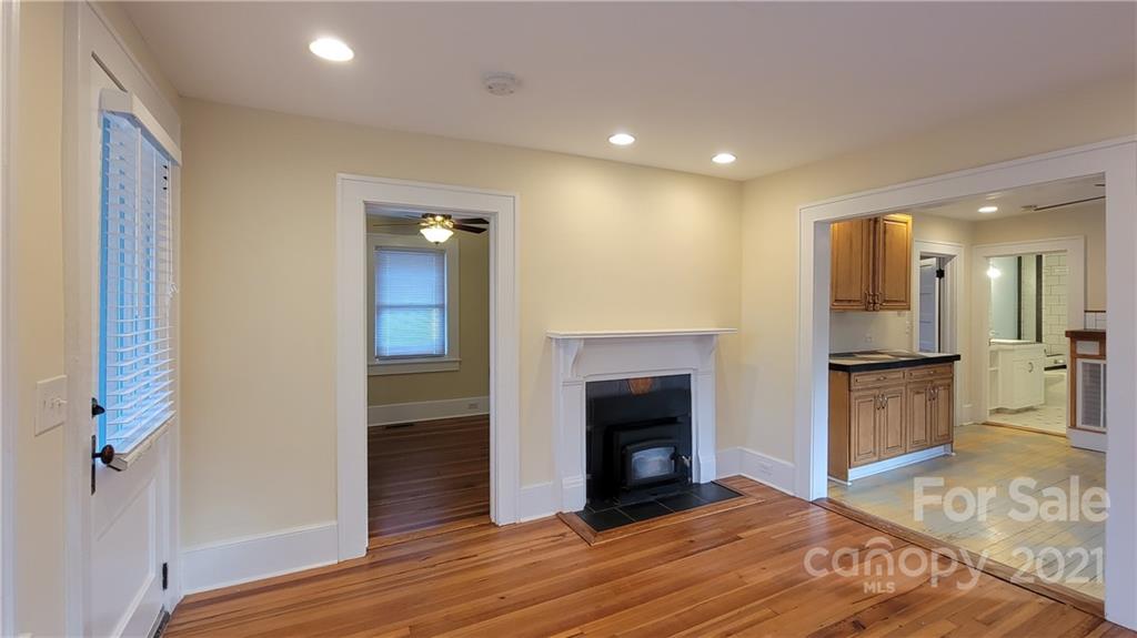 524 Caribou Road Asheville NC 28803