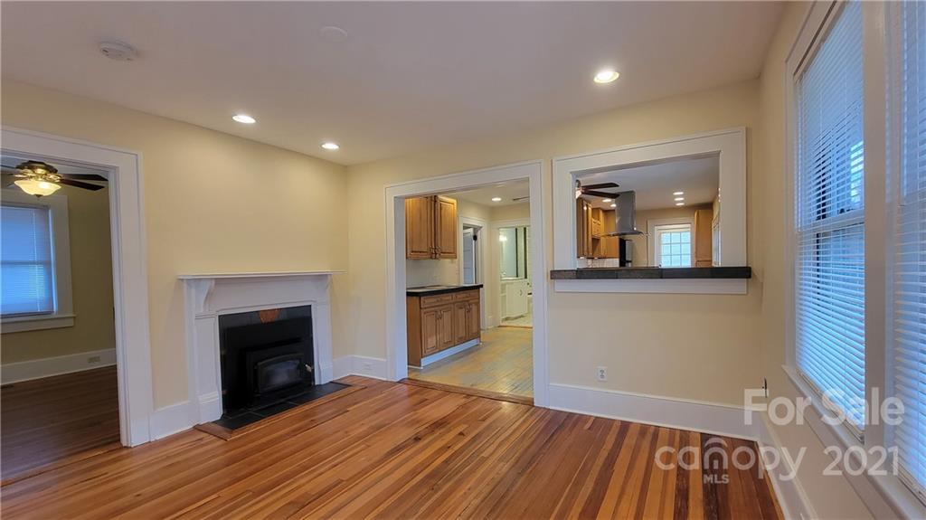 524 Caribou Road Asheville NC 28803