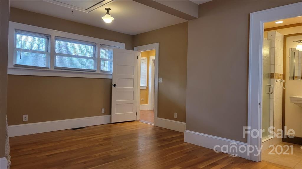 524 Caribou Road Asheville NC 28803