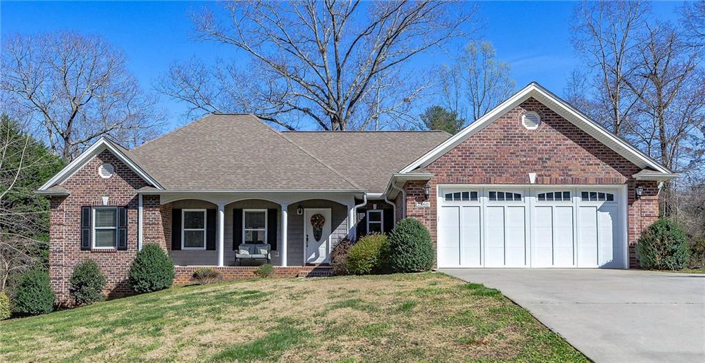 2560 10th Street Court Ne Hickory NC 28601