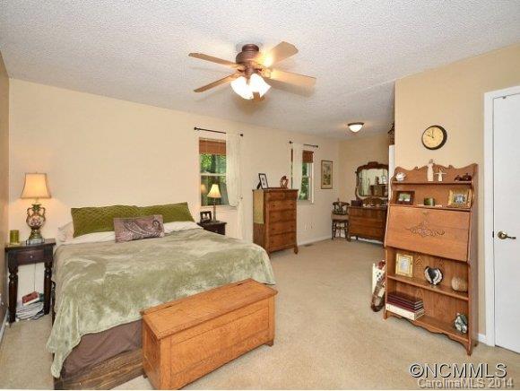 23 E Sunrise Court Fletcher NC 28732